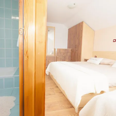 House Bebic * クープレス