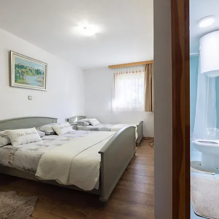 House Bebic シャレー