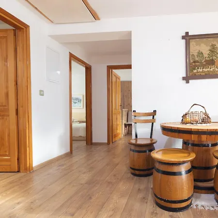 House Bebic シャレー