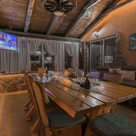 Brvnara House Bebic *