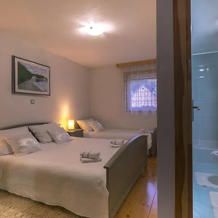 House Bebic Kupres (Canton 10)